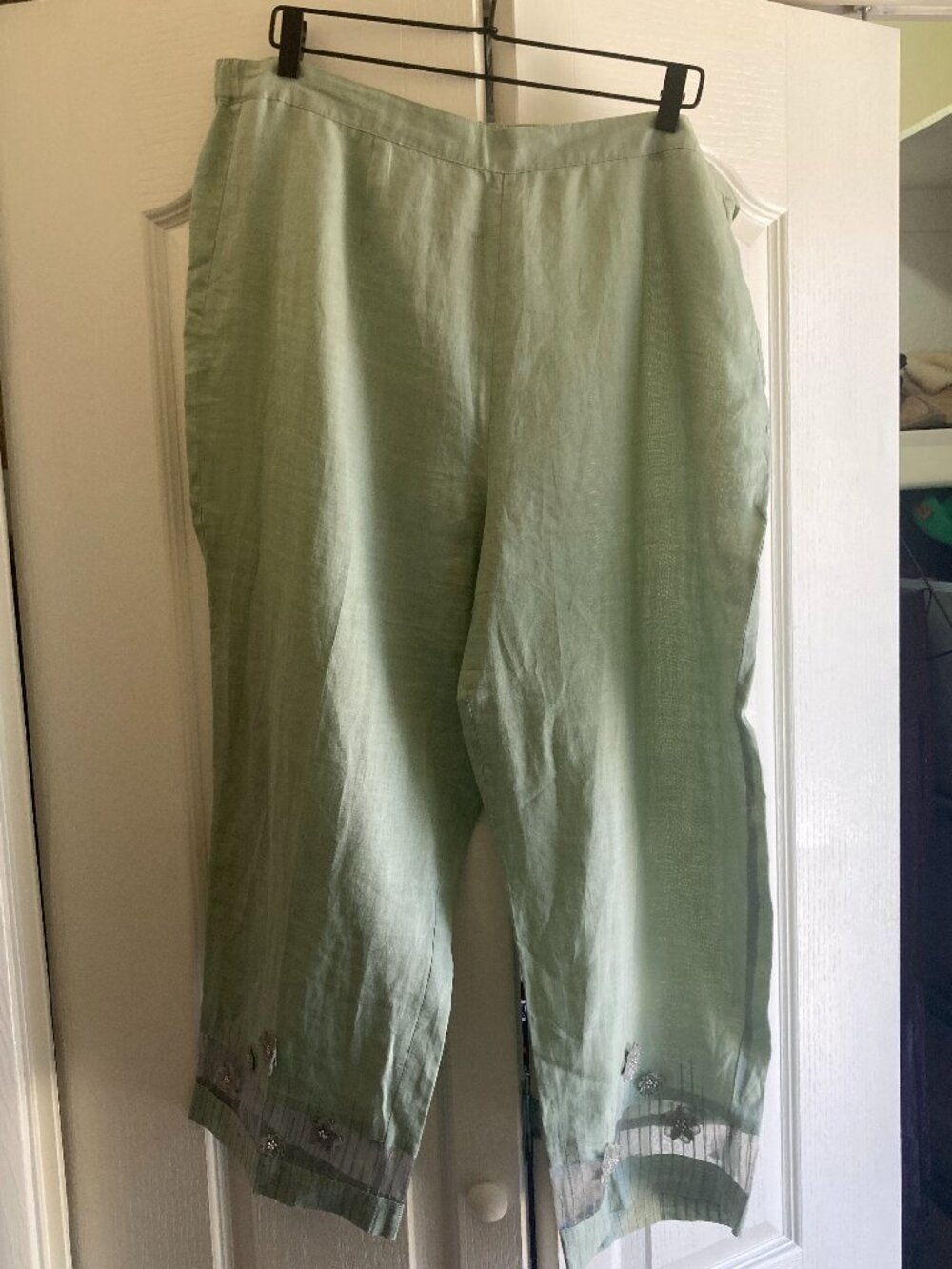 Jordan 100% linen pale sage green cropped trousers with sheer hem decor size XL